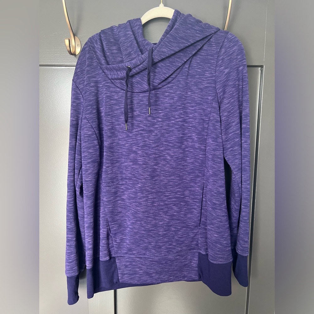 Te Verde Hooded Top